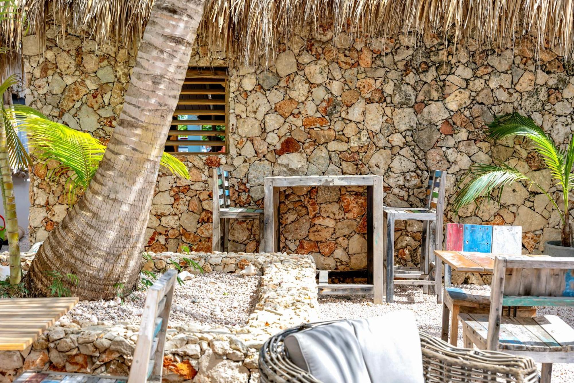 Hotel The Hut Bonaire Playa Exterior foto