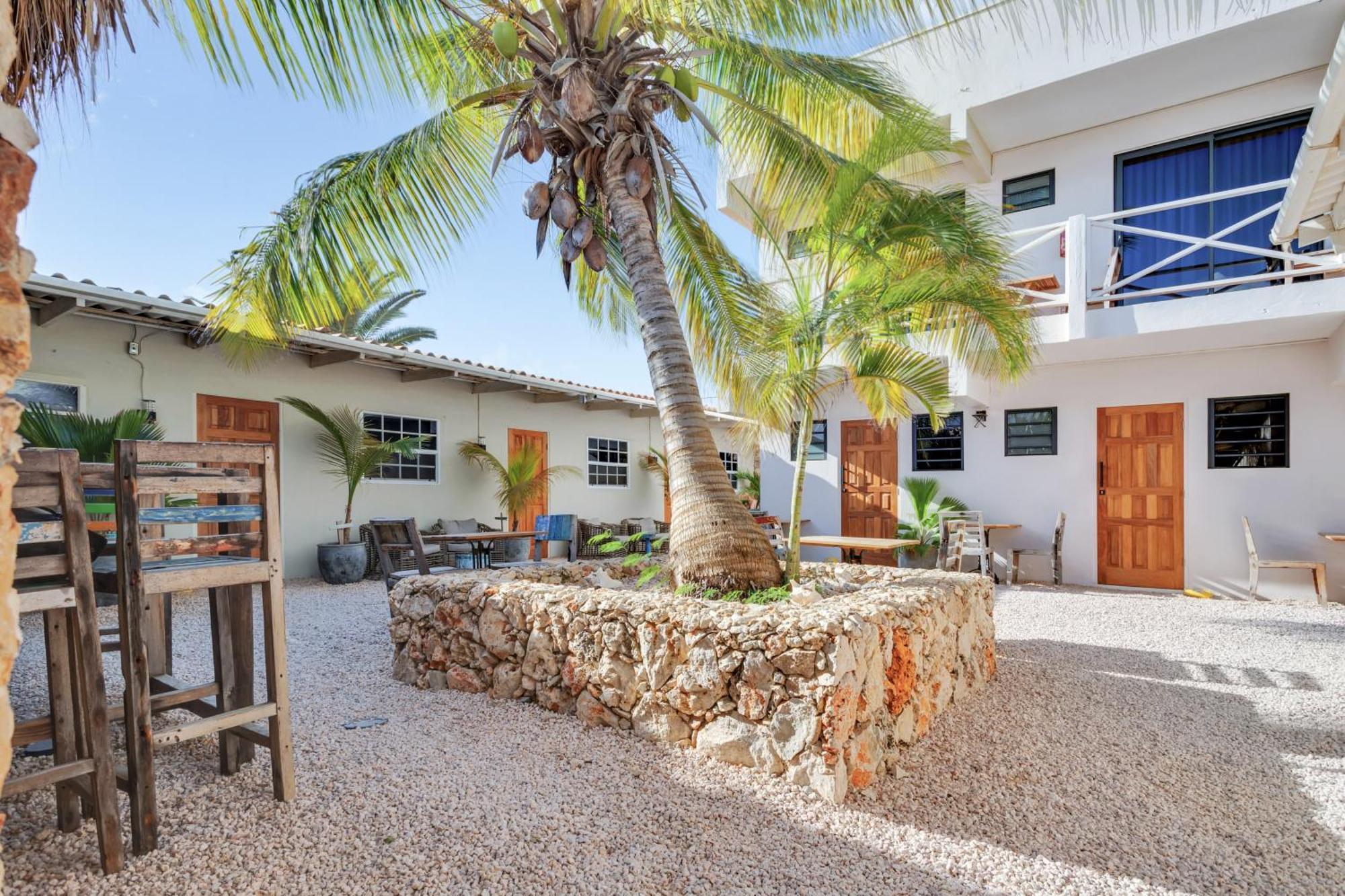 Hotel The Hut Bonaire Playa Exterior foto